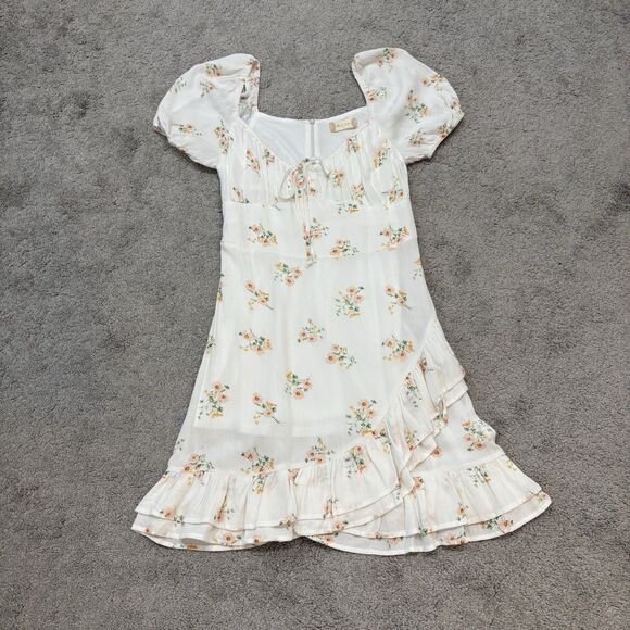 Altar'd State Dresses & Skirts - Altar’d State White Babydoll Dress Size M Milkmaid Cottagecore Prairie